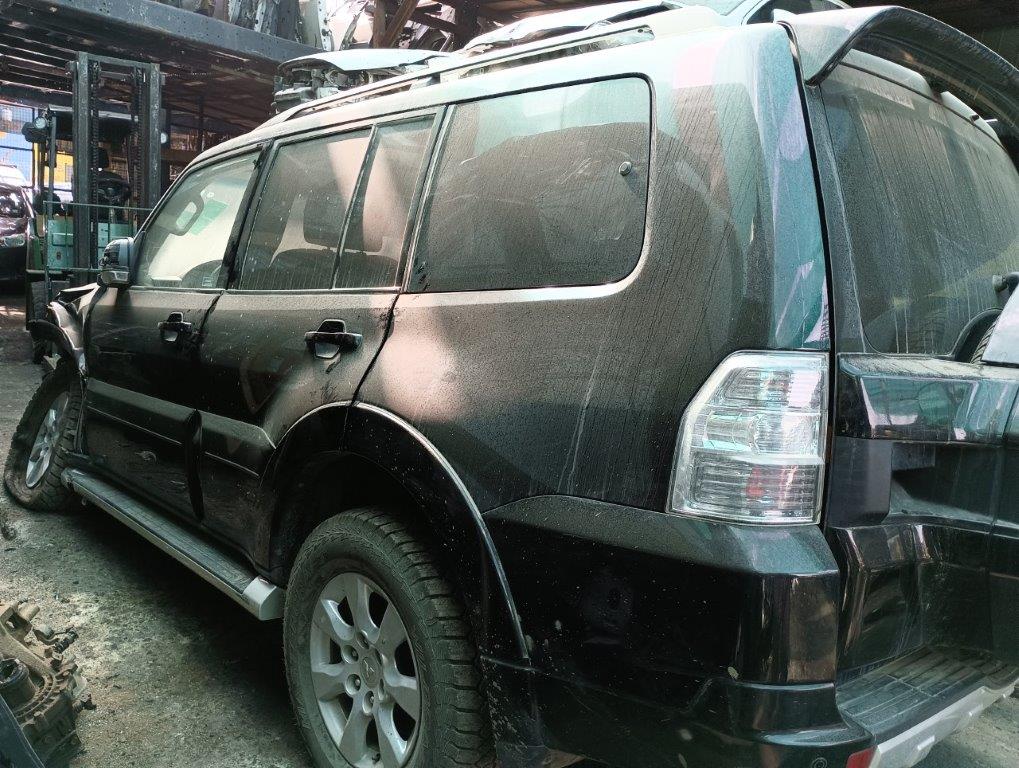  Mitsubishi MONTERO 2012    EN DESARME